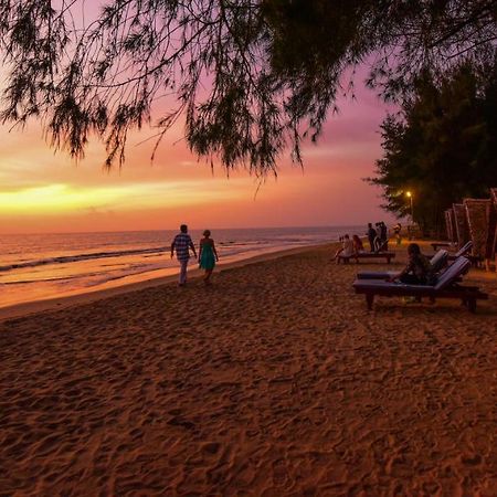 The Nattika Beach Resort Thrissur エクステリア 写真
