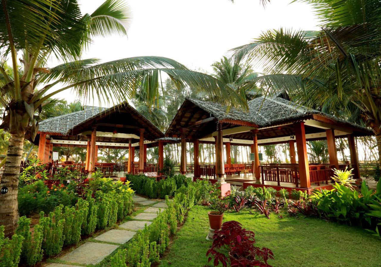 The Nattika Beach Resort Thrissur エクステリア 写真