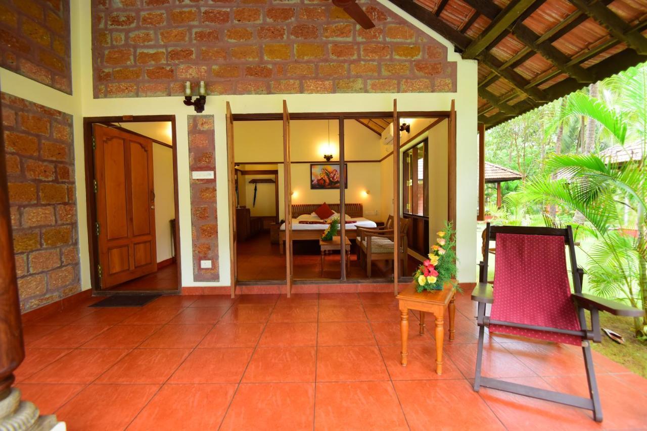 The Nattika Beach Resort Thrissur エクステリア 写真