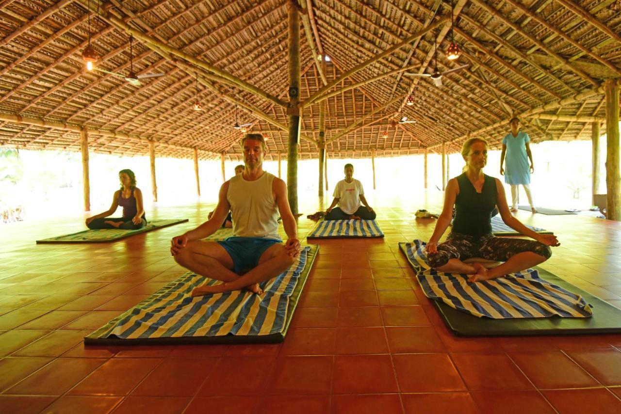 The Nattika Beach Resort Thrissur エクステリア 写真