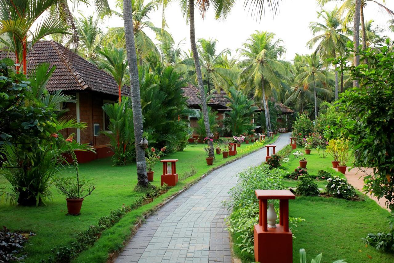 The Nattika Beach Resort Thrissur エクステリア 写真