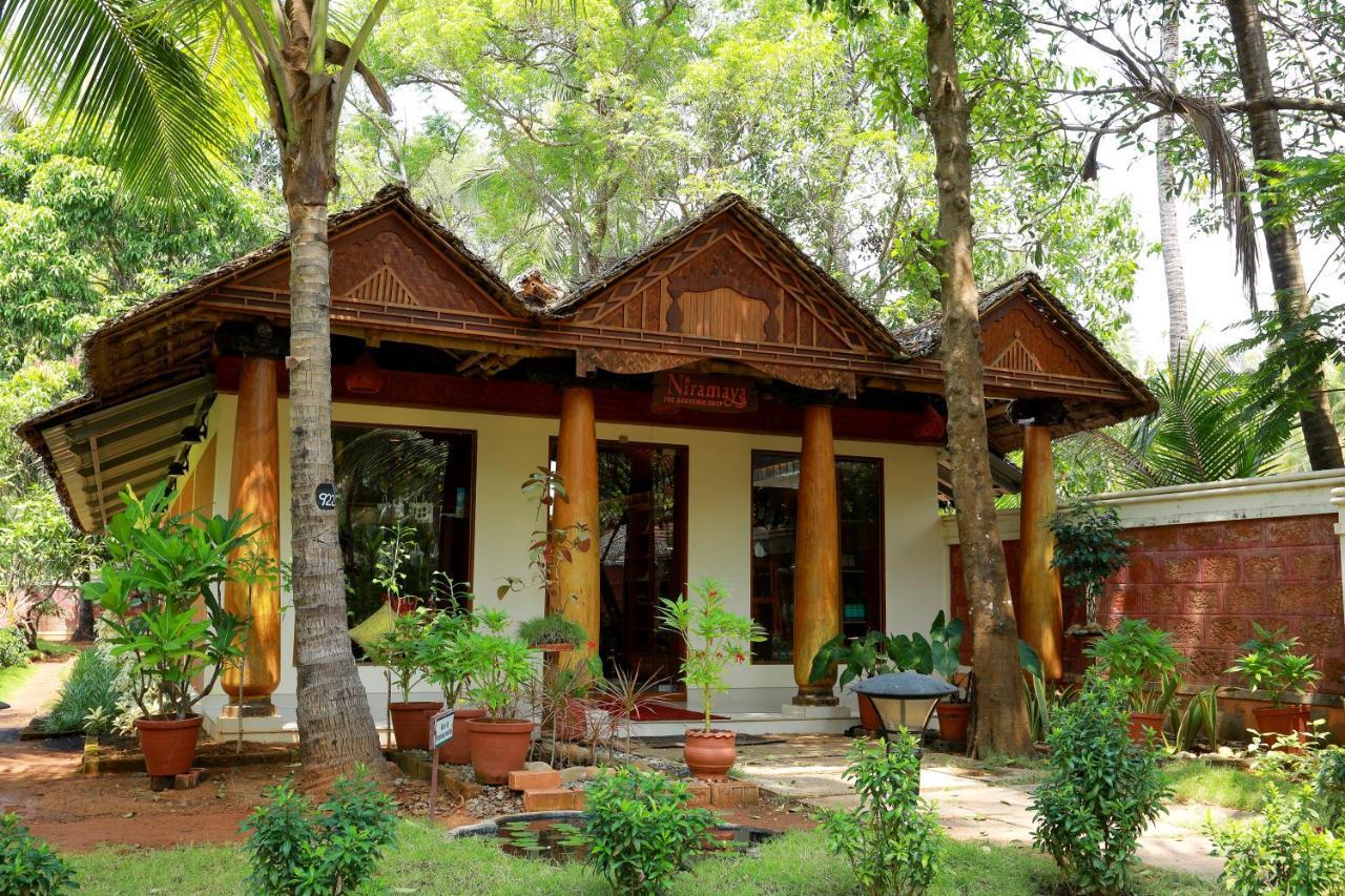 The Nattika Beach Resort Thrissur エクステリア 写真